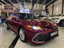 تۆیۆتا کامری